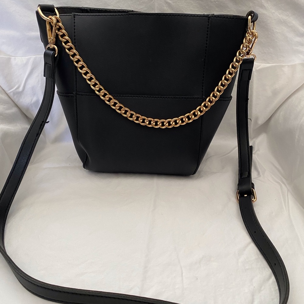 FAUX LEATHER BLACK CROSSBODY